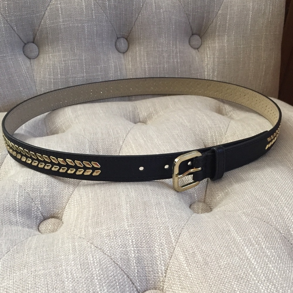 Vince Camuto Belt